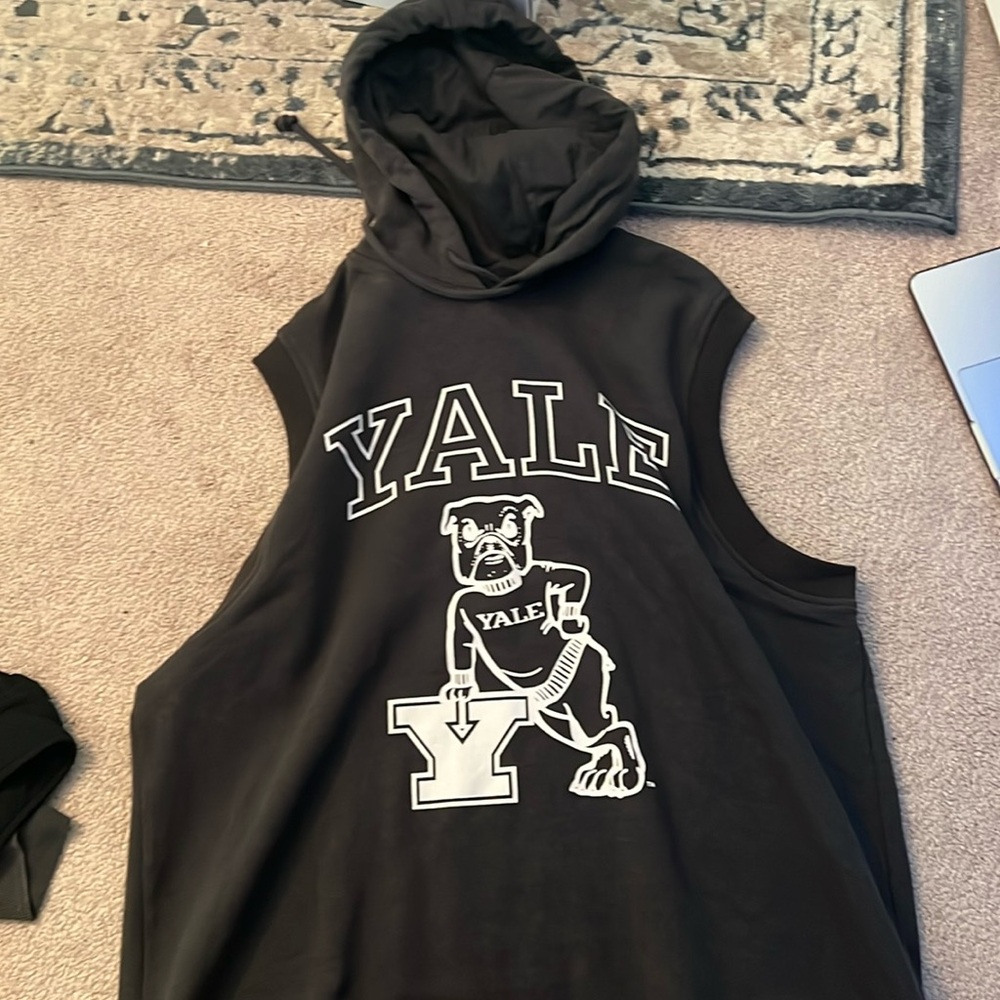 H&M n Yale, medium